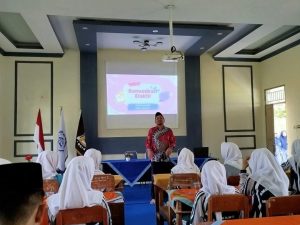Latihan Dasar Kepemimpinan Siswa (LDKS)